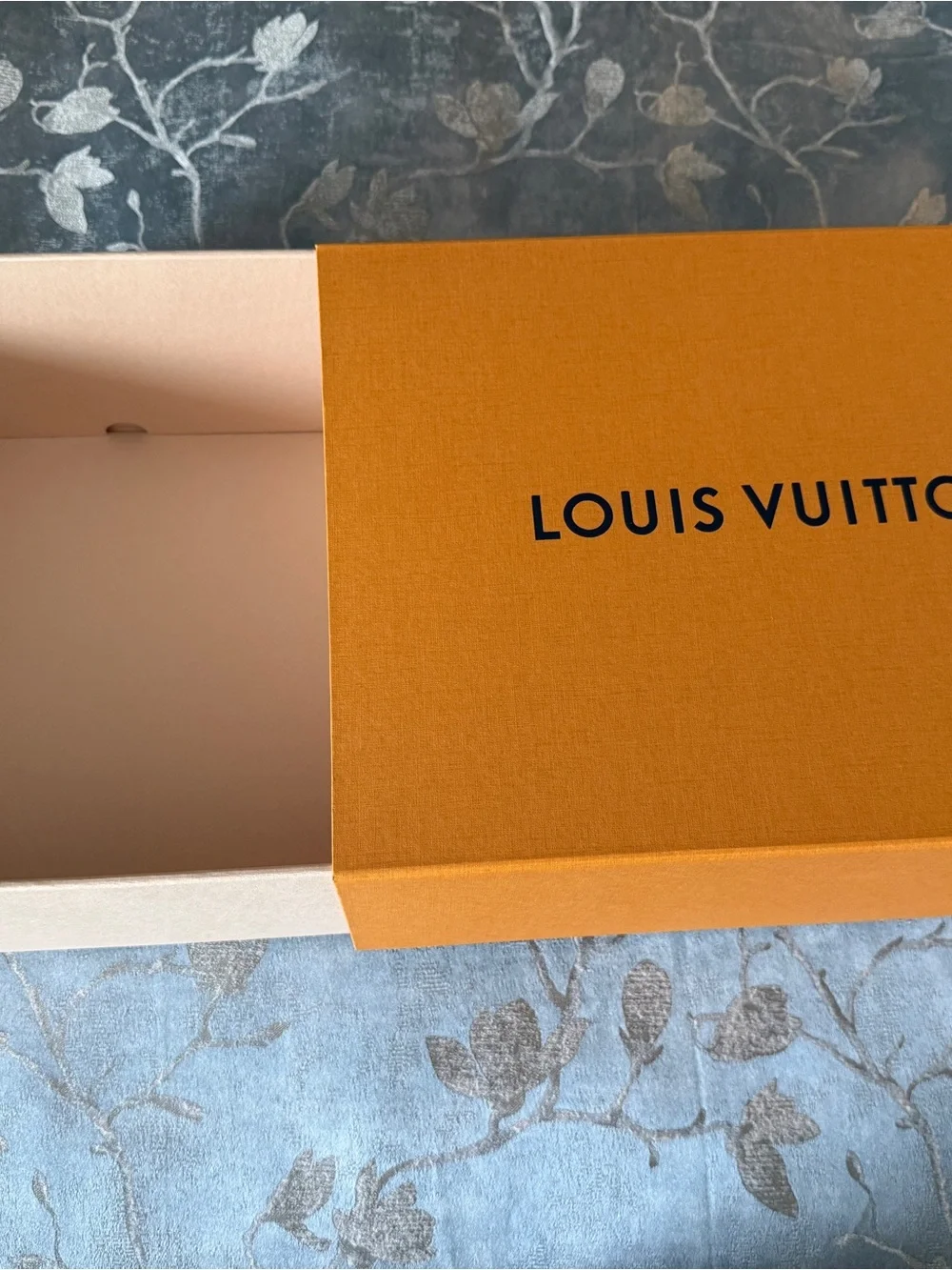 Louis Vuitton Orange Empty Gift Box & authentic LV Blue Logo